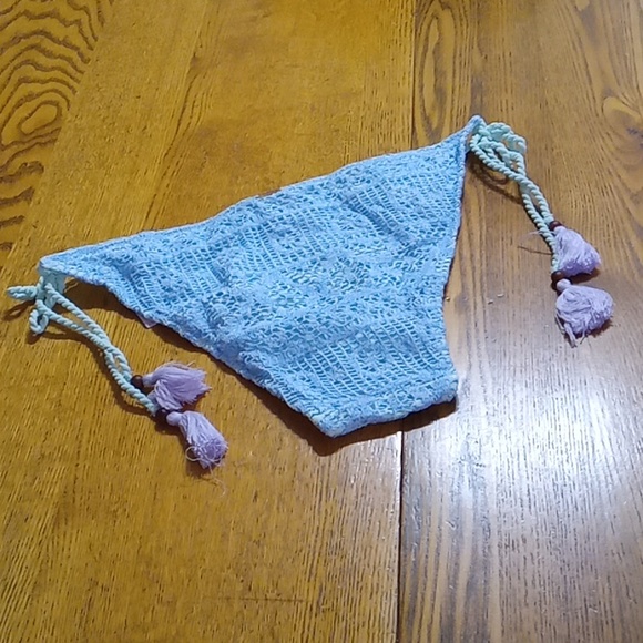 VICTORIA'S SECRET Womens BIKINI Bottom MEDIUM New Knitted Beach Swim Cruise - Picture 2 of 5